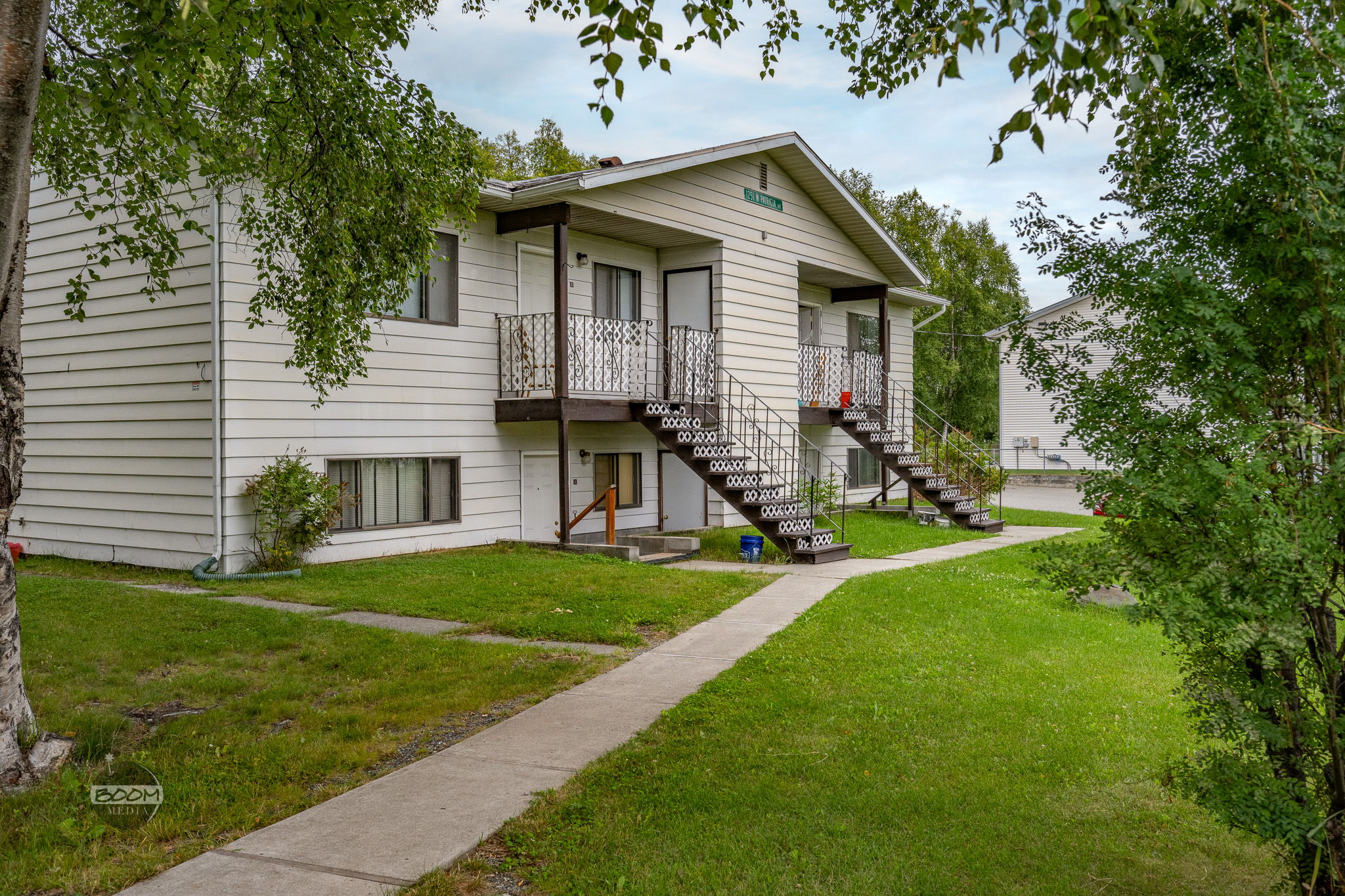 Property main image